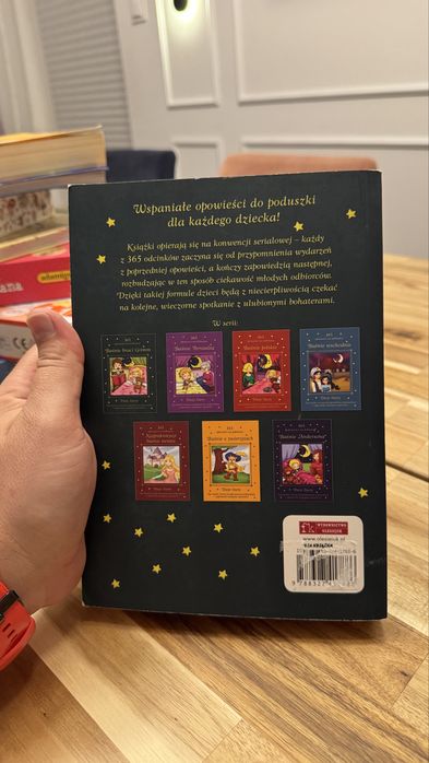 Ksiazka Basnie Braci Grimm 365 opowiesci na dobranoc Duze Lutery