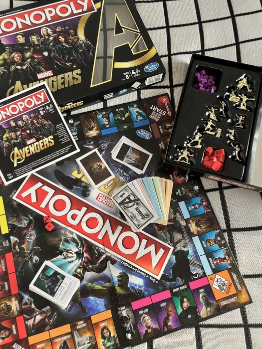Gra planszowa Monopoly Marvel (Edycja Limitowana)