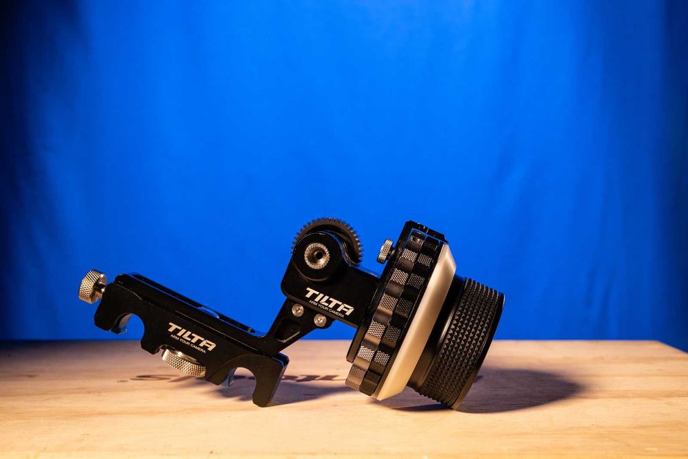Tilta FF-T03 profesjonalny Follow Focus + 2 zębatki FF