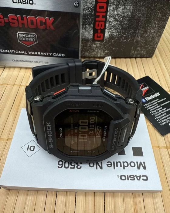 Продаю свои Casio G-Shock GBD-200-1E.