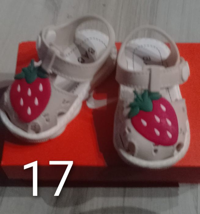 Buciki dla dziewczynki