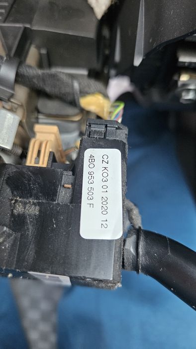 Переключатель дворников Audi A6c5 2001