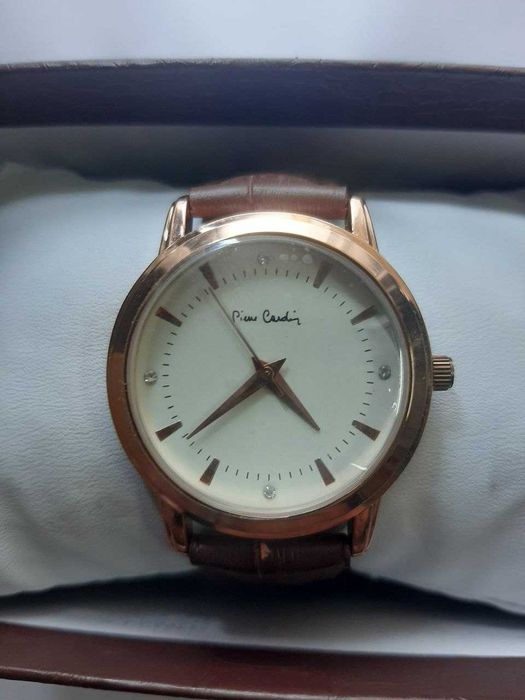 Часы женские Pierre Cardin