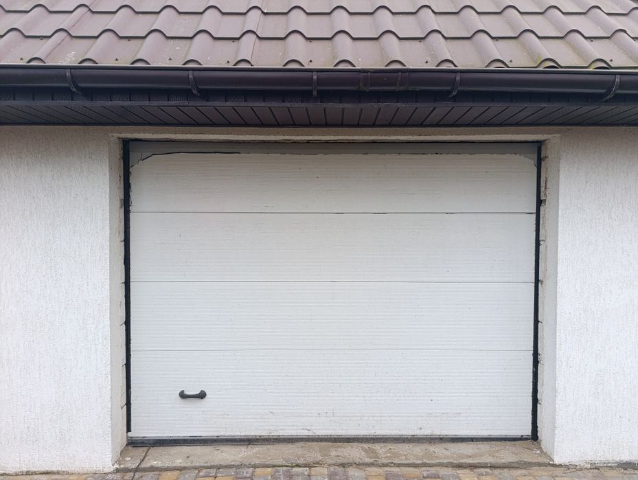 Ворота гаражні 3*2.1