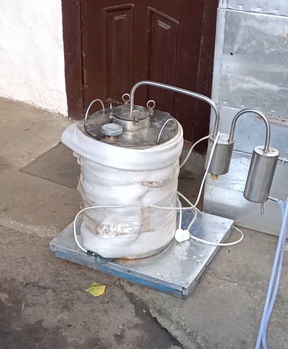 проточний дистилятор