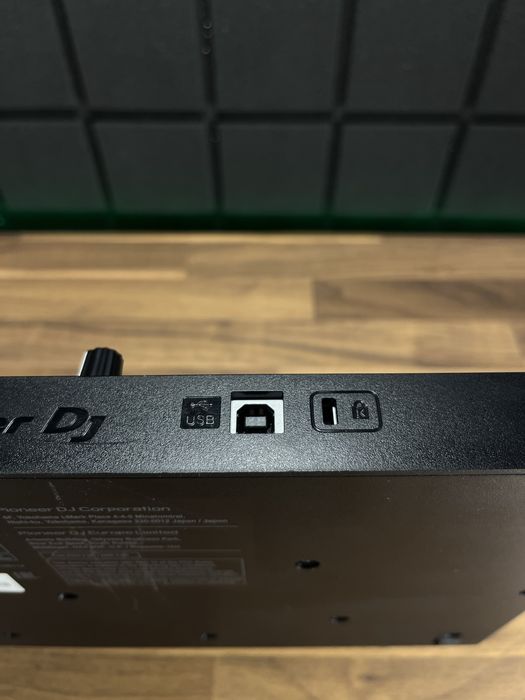 Pioneer DDJ-200 (Доставимо кур’єром — БЕЗКОШТОВНО!)