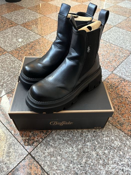 Buffalo Mave botki na platformie