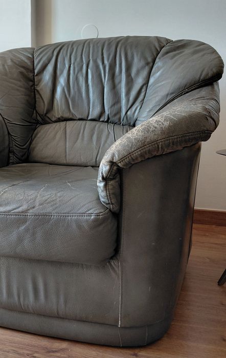 Conjunto de 3 sofás de pele cinzento/ Ideal para renovar/ Conforto e Qualidade