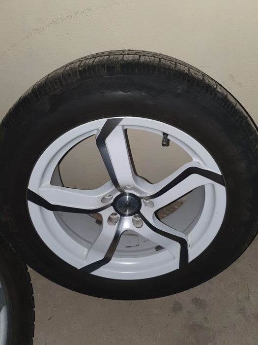 Колеса Диски легкосплавні Kyowa R18 5x114.3 шина 245/55 R18 BFgoodrich ...