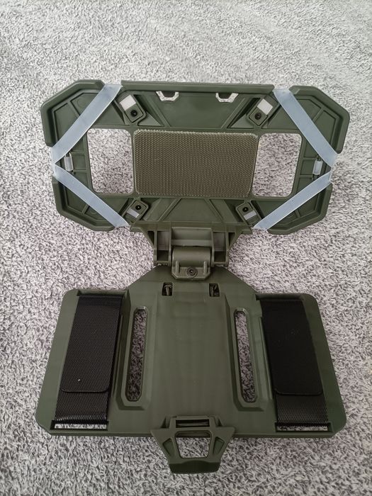 Nowy taktyczny panel na telefon na kamizelkę