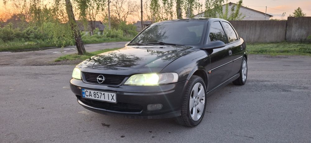 Оpel Vectra B 1.8 2001р