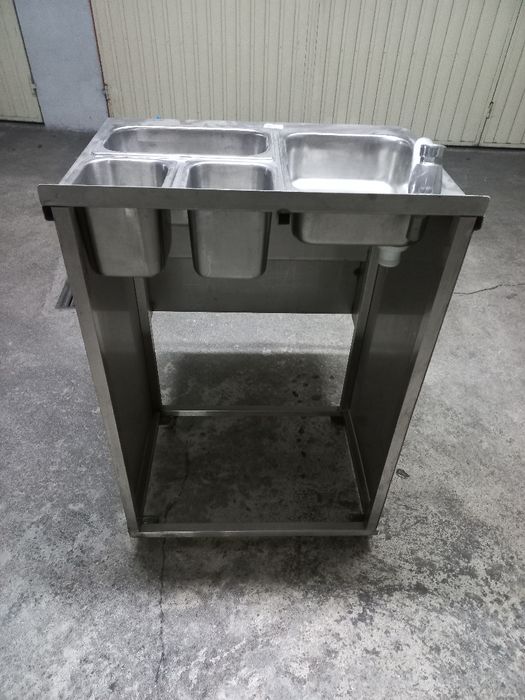 Bar working station movel