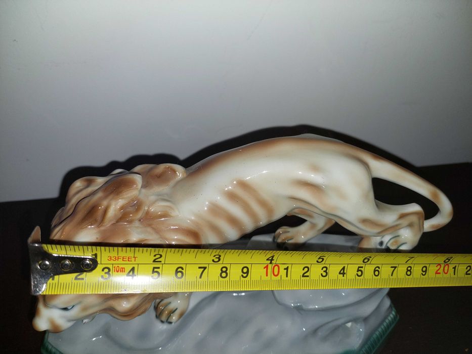 Leão em loiça de Coimbra