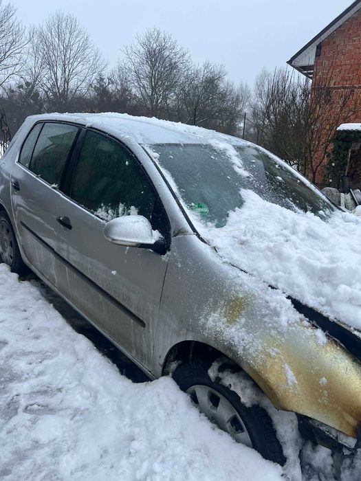 Volkswagen golf 5 2004r 1.6 бензин