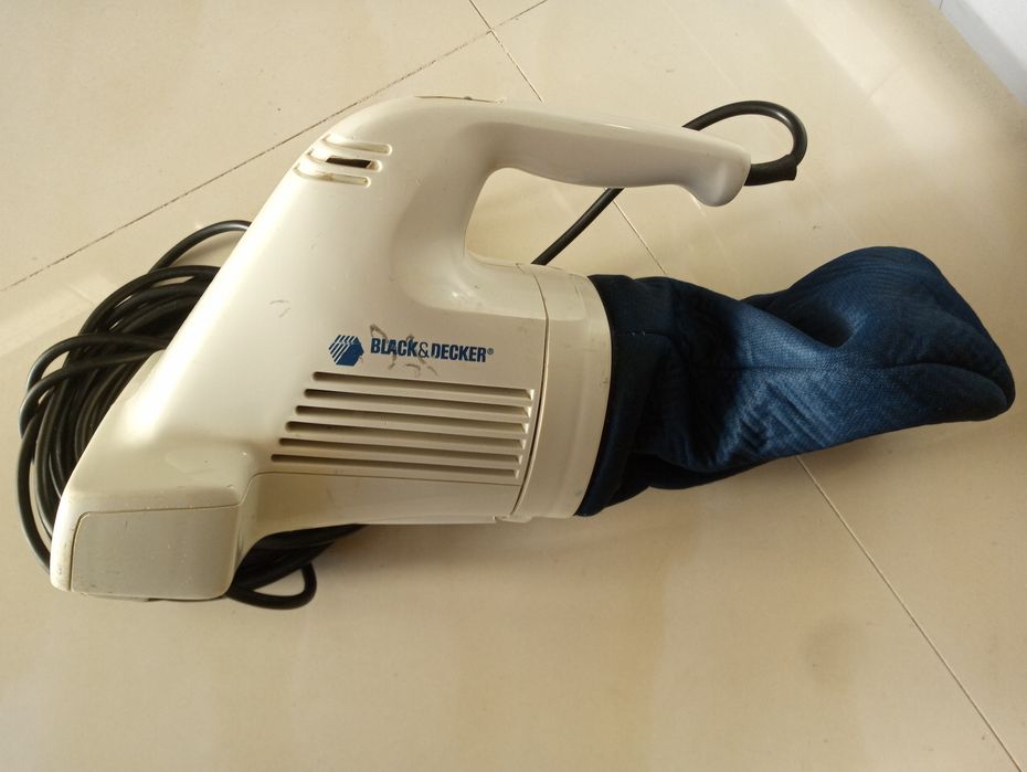 Mini aspirador Black & Decker