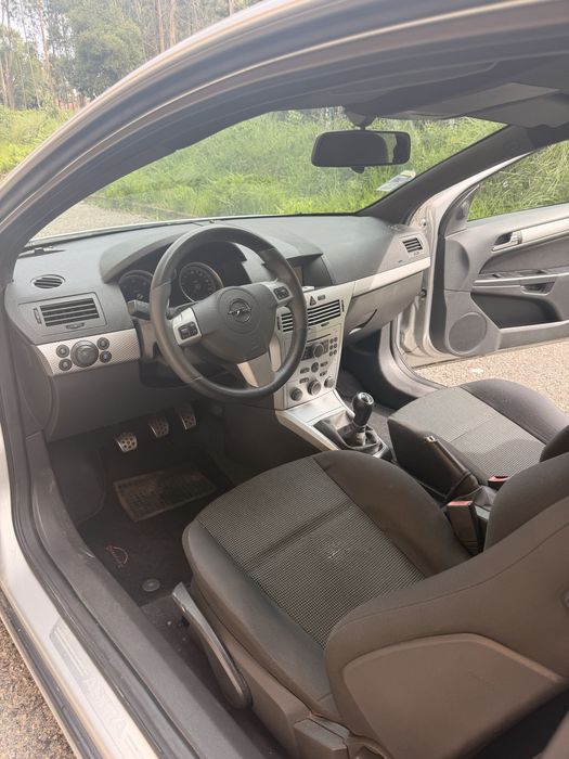 Opel Astra.  1.3