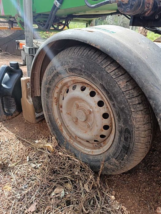 Vende-se Triturador de Madeira LASKI LS 150/38