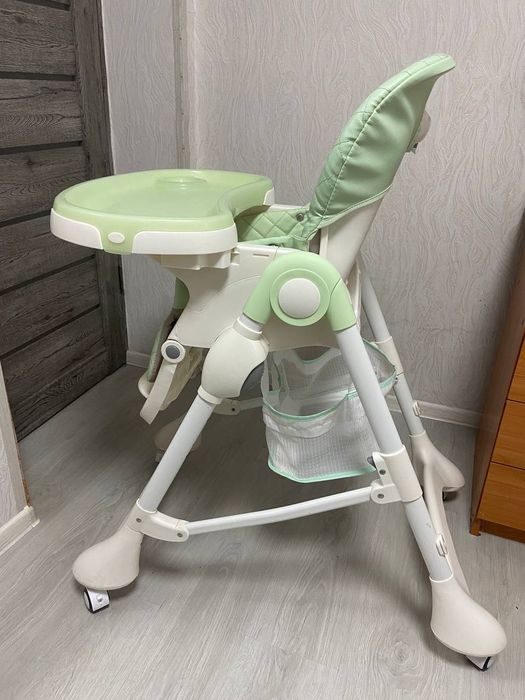 Стільчик для годування CARRELLO Caramel CRL-9501/3 Екошкіра