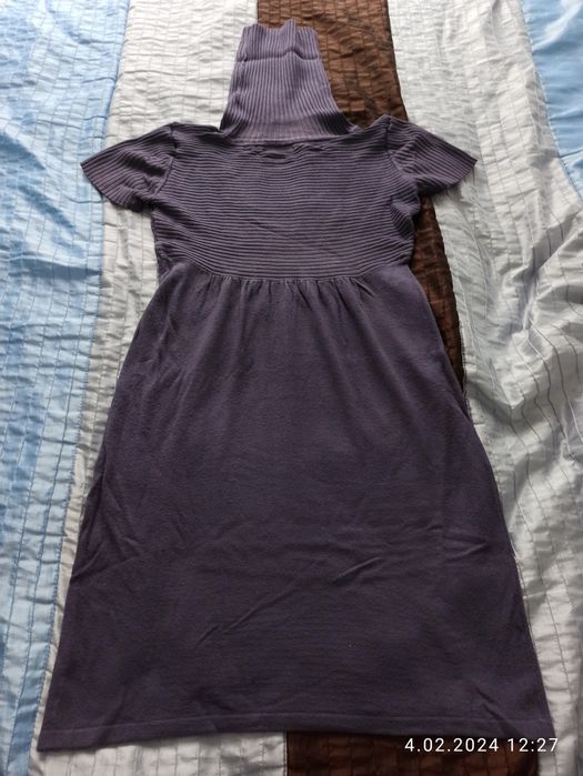 Sukienka fiołkowa cienka na zimę