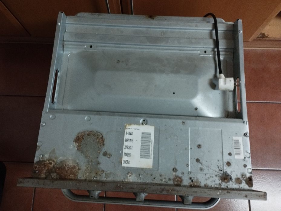 Forno de encastrar Zanussi