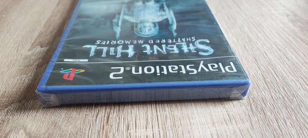Silent Hill Shattered Memories PS2 - Selado