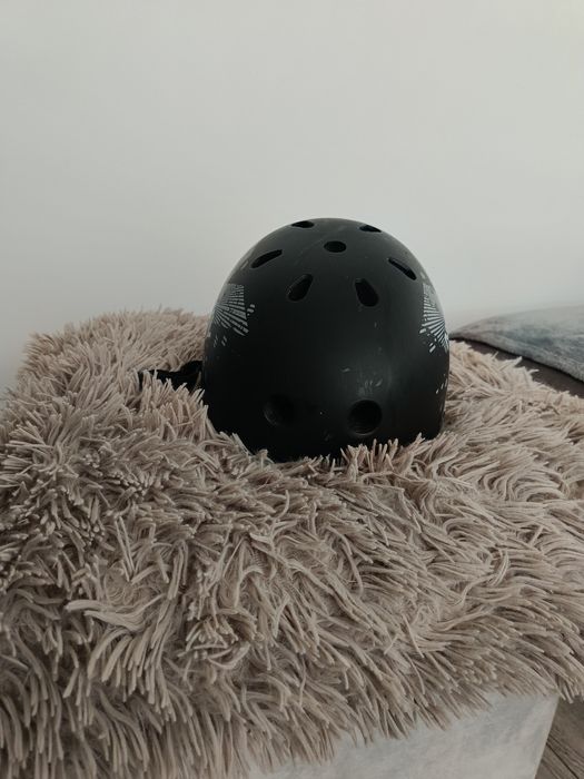 Kask ochronny do hulajnogi i nie tylko