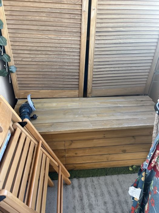 Duża szafa z ławka na przybory na balkon ogród