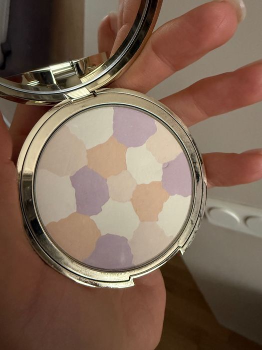 Guerlain Meteorites compact powder (01)