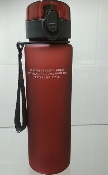 Пляшка 560ml, t ° +120 ° C, без BPA