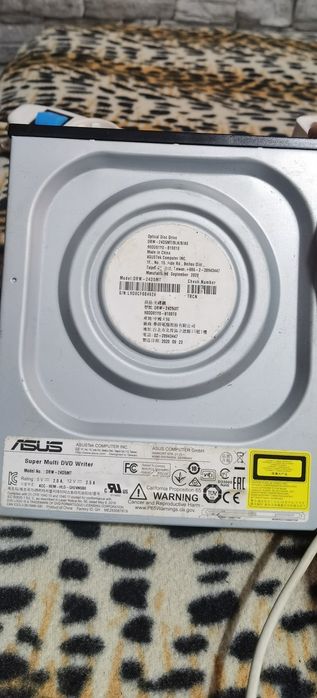 Gravador de DVD Interno ASUS DRW-24D5MT