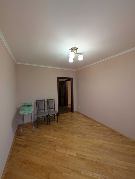 Оренда просторої Трикімнатної квартири біля Veles Mall _RR