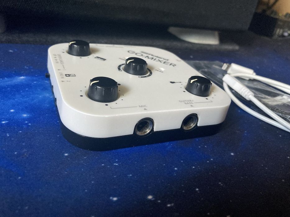 Микшер для смартфона Roland Go Mixer