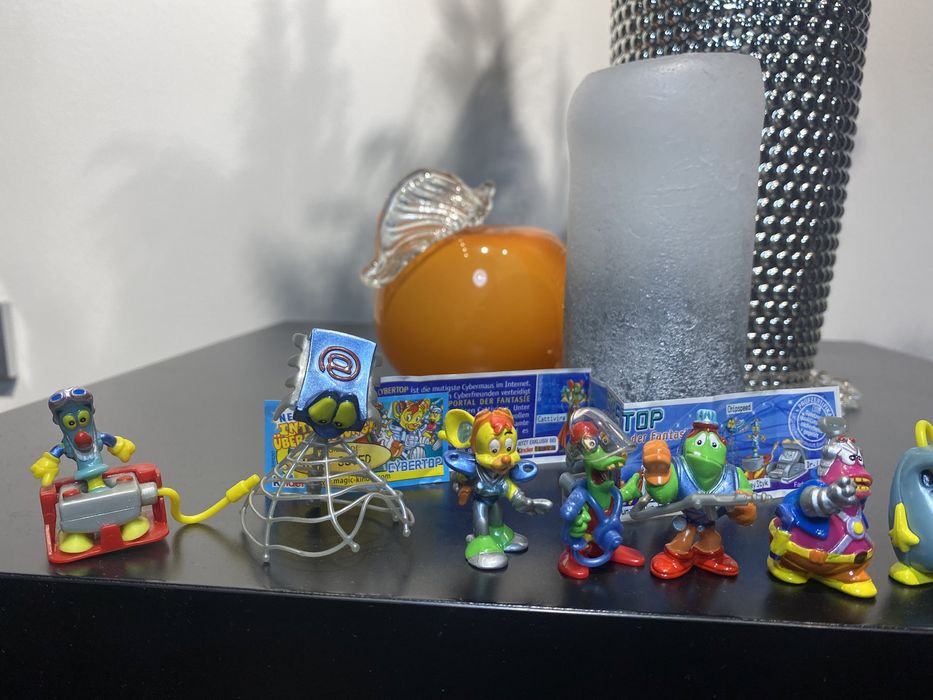 Кибертопы киндер