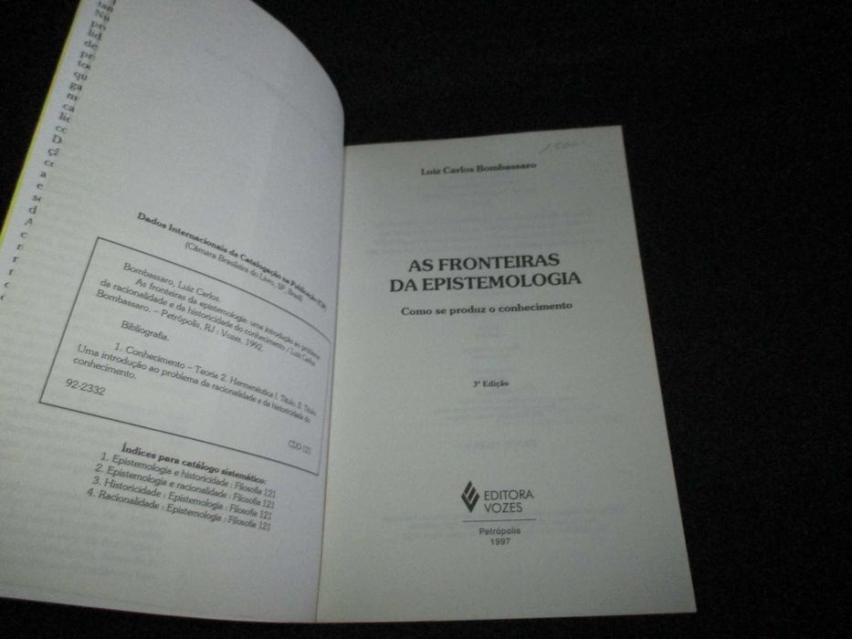 Livro As Fronteiras da Epistemologia Luiz Carlos Bombassaro