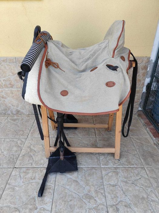 Montura Vaquera / Sela Espanhola Ludomar como Nova