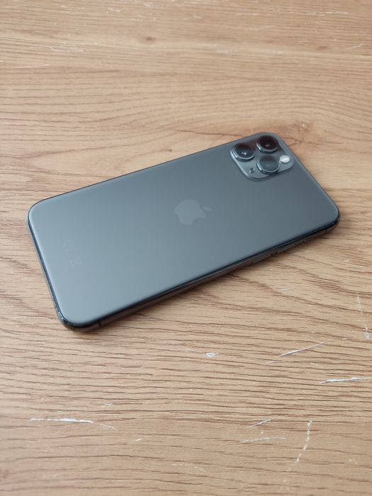 iPhone 11 pro idealny