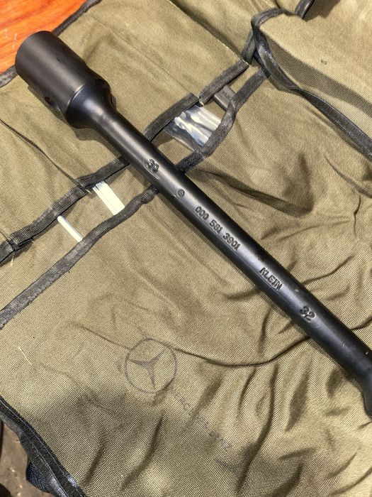 Набір ключів Mercedes нові оригінал