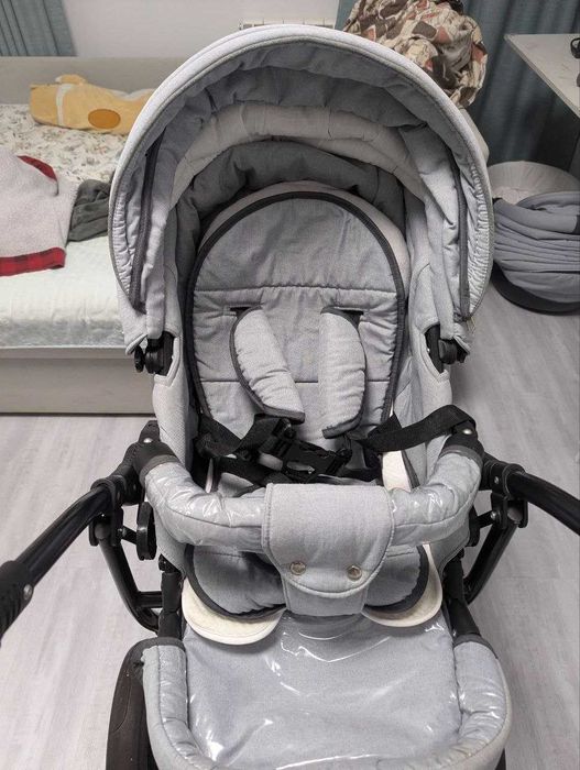 Дитяча універсальна коляска 2 в 1