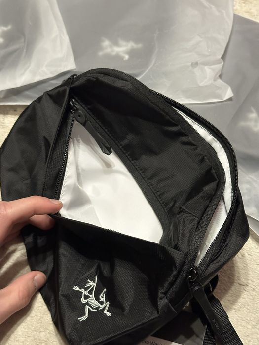 Сумка arc’teryx / месенджер arc’teryx  як сумка Nike  або сумка jordan