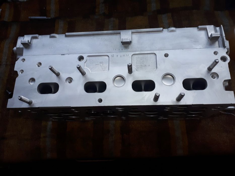 Głowica 04L103403D 2.0 TDI T6 VW MAN tge CRAFTER