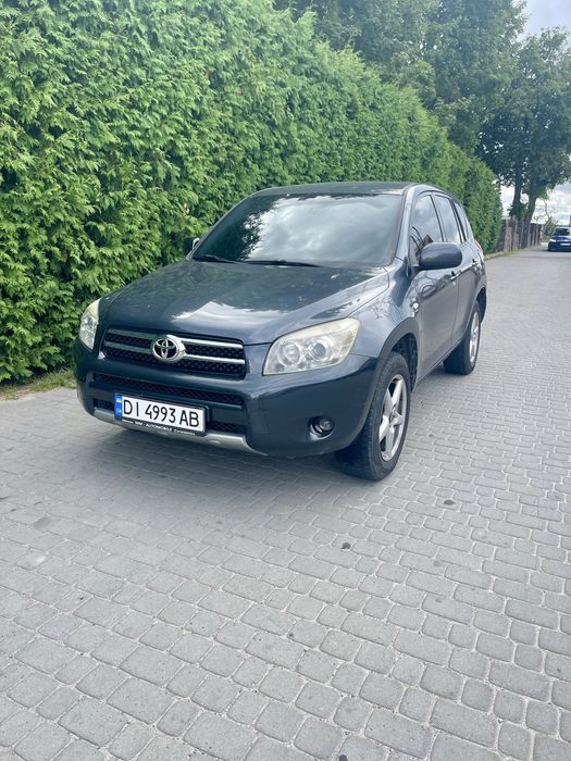 Продам Toyota Rav 4