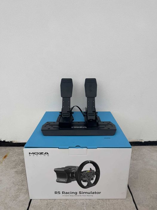 Moza R5 Base + Volante ES 5Nm (Garantia)