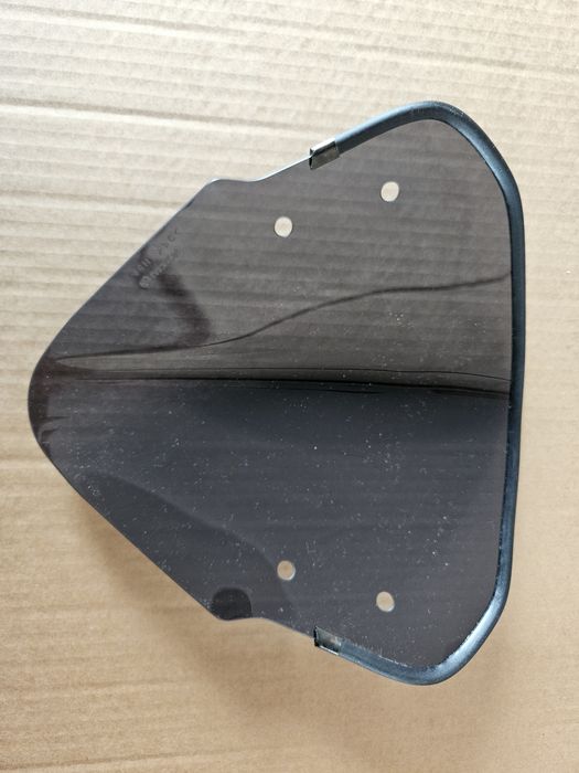 Suzuki GW 250 GW250 Inazuma szyba szybka owiewka nowa