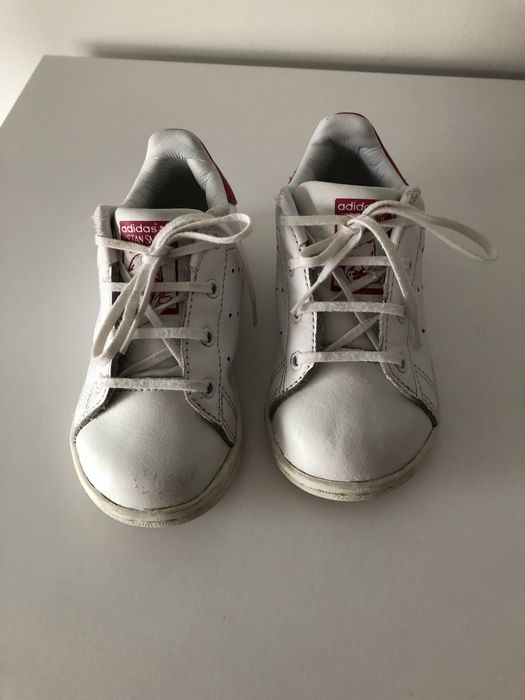Ténis Adidas Stan Smith, menina, tamanho 22.