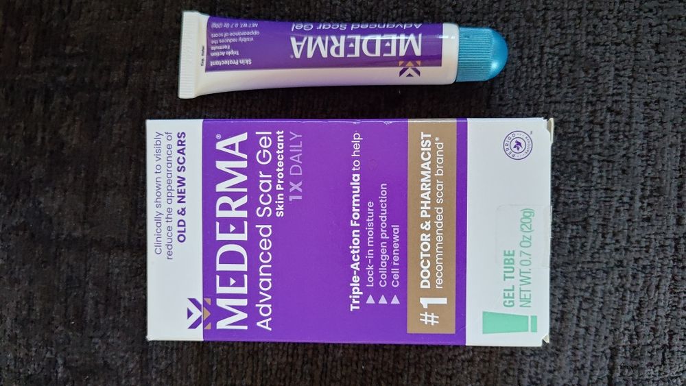 Krem na blizny Mederma