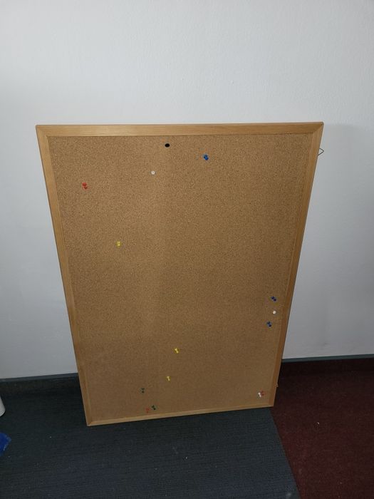 Tablica korkowa 60x90 cm