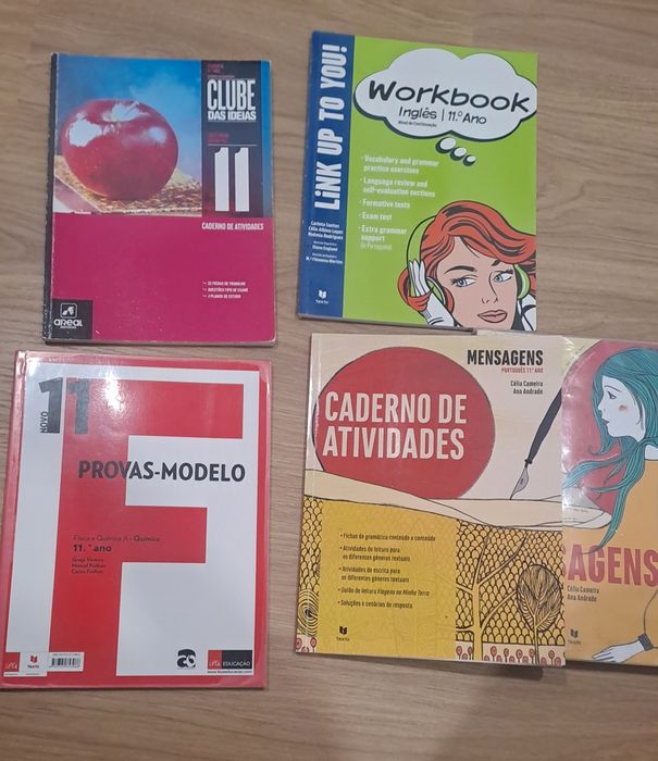 Cadernos de actividades 11°ano