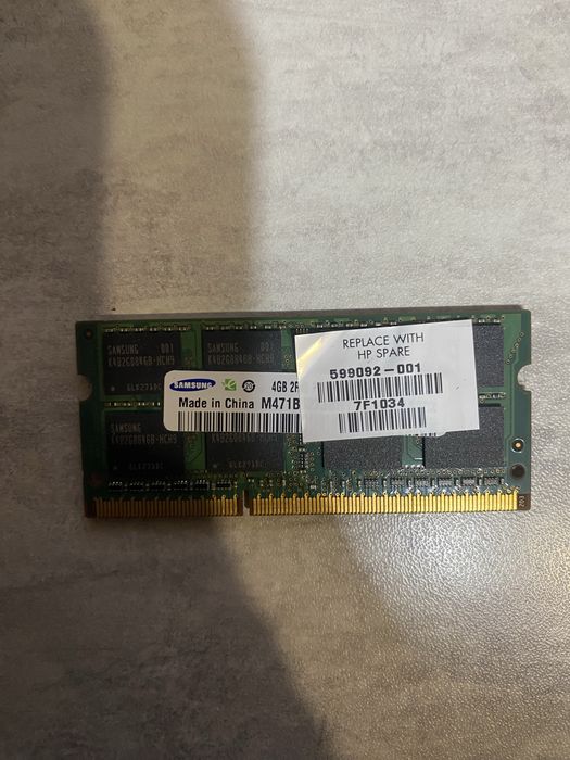 Samsung ОЗУ DDR3 4gb і 2gb