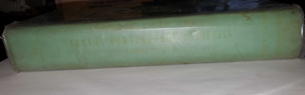 Livro  Ref:PVI - Corrêa de Oliveira  - Textos Portugueses Medievais