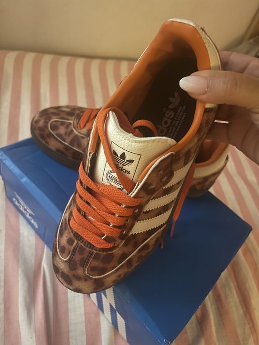 Sapatilhas  adidas leopard